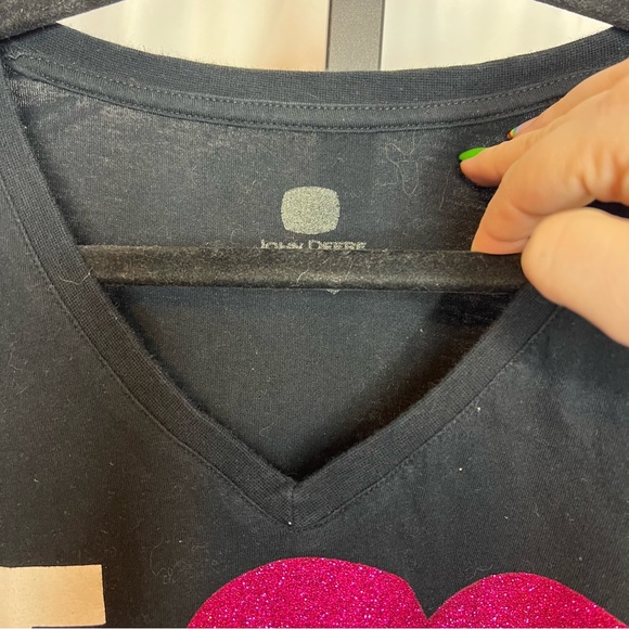 John Deere I Heart Green & Yellow Tractors T-Shirt, size Medium - Picture 2 of 5